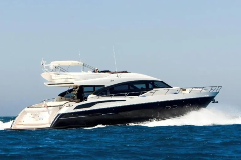 2015 Princess S72 | 73ft